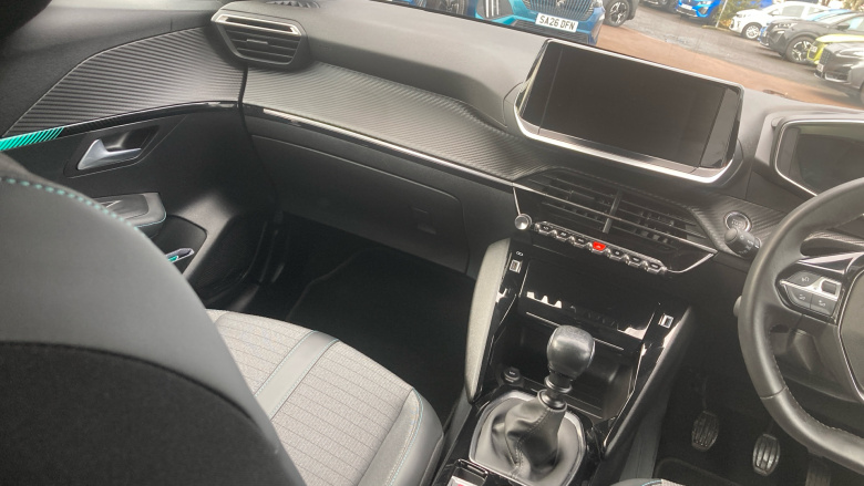 Peugeot 208 1.2 PureTech 100 Allure Premium 5dr Petrol Hatchback